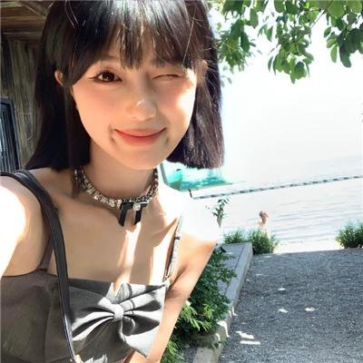 波丽士很忙